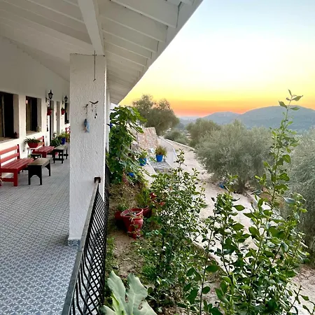 Chef's Otelier Hotel